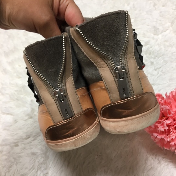 ❌SOLD❌ Sam Edelman Holden Studded Cap Toe Hightop - Picture 6 of 8